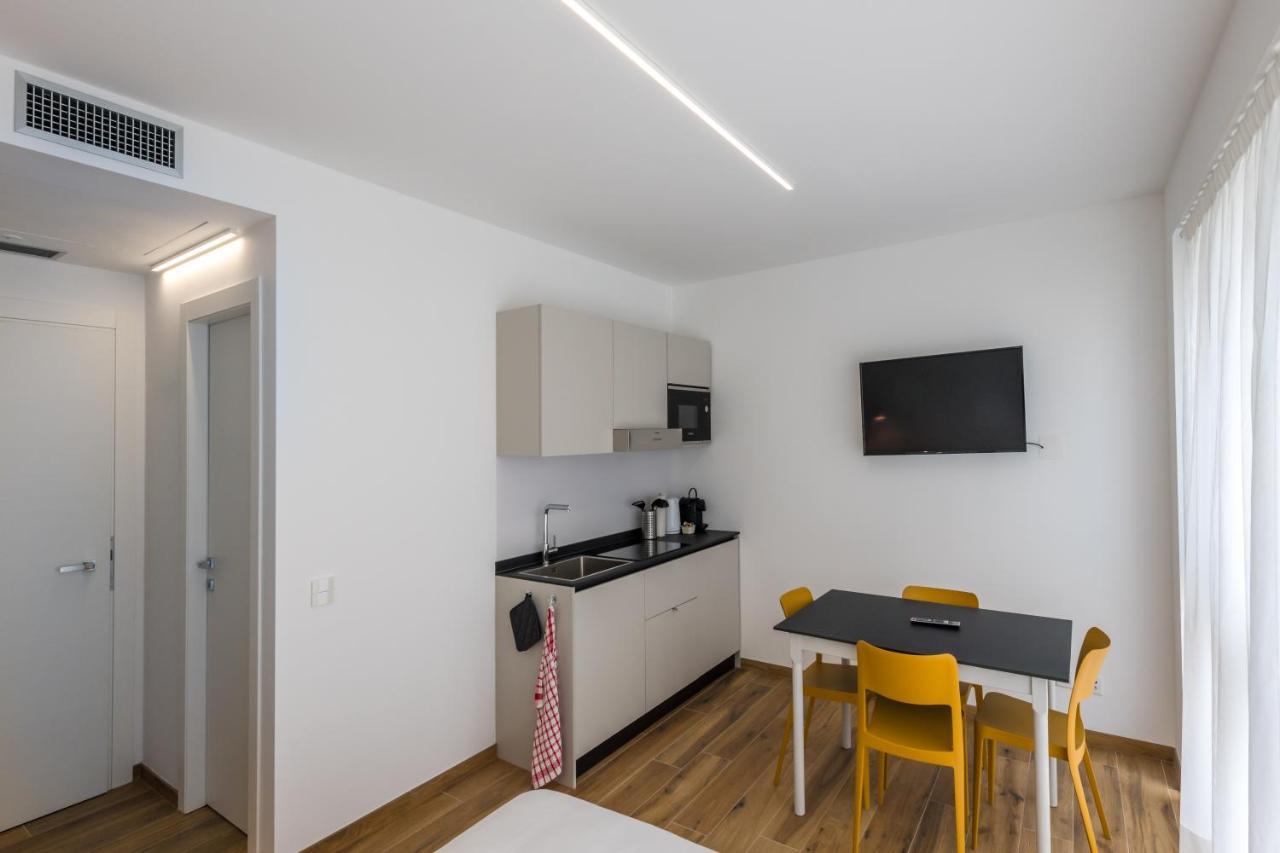 Modern Studios מנדריסיו מראה חיצוני תמונה