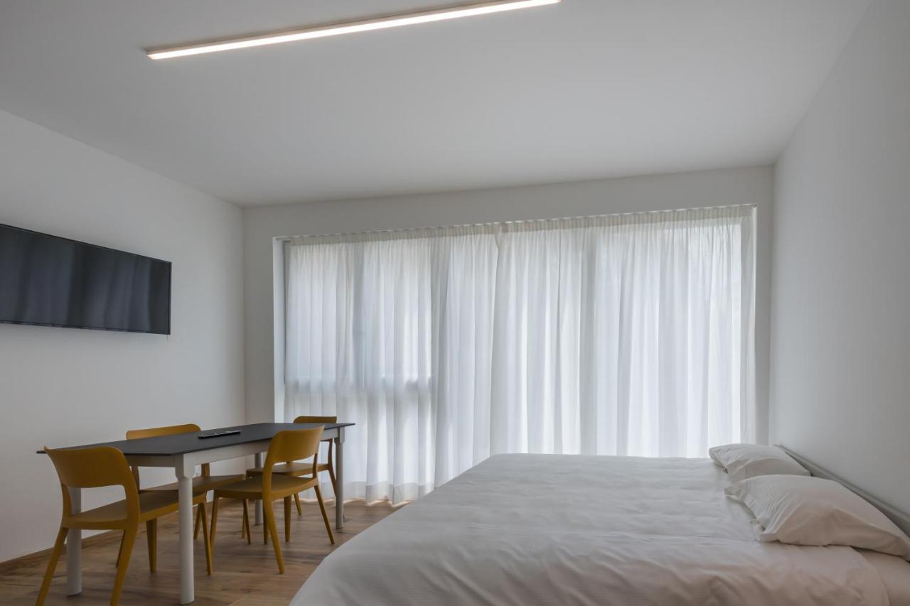 Modern Studios מנדריסיו מראה חיצוני תמונה